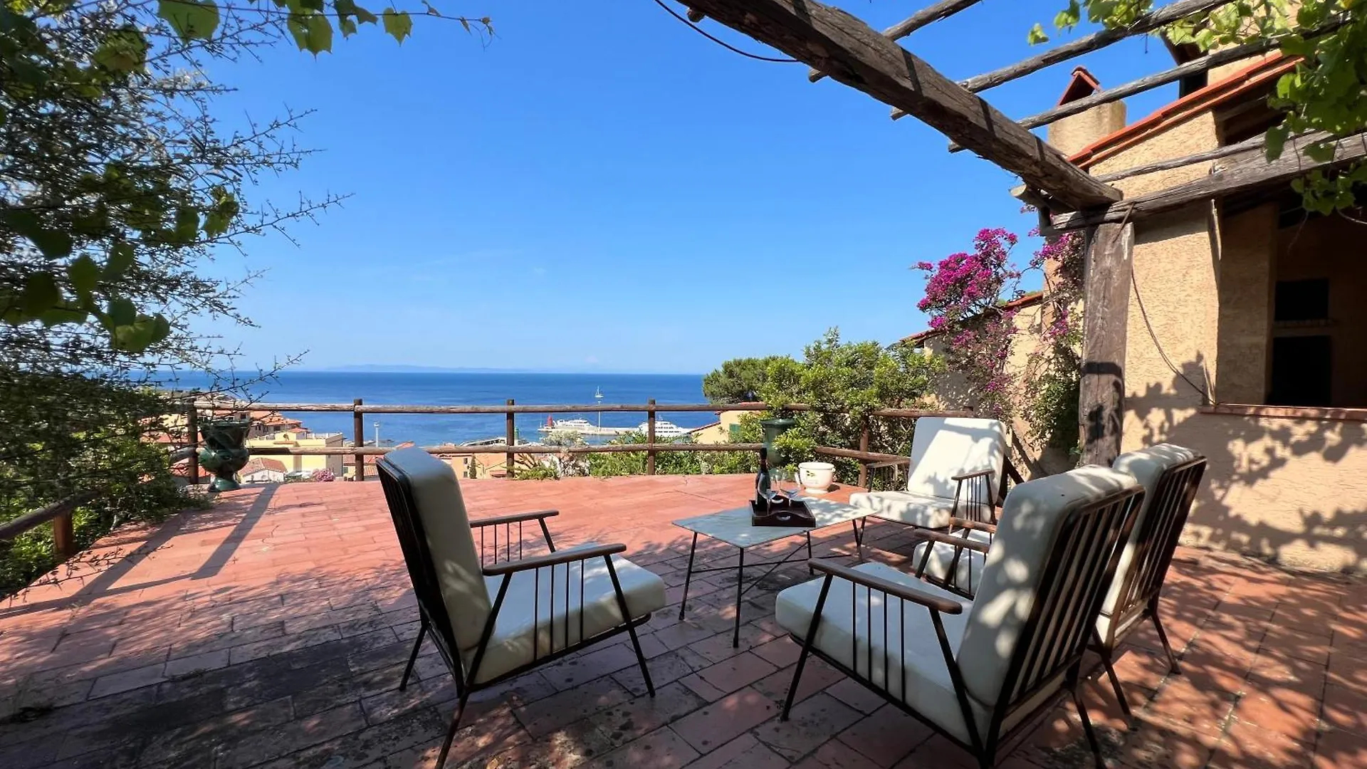Villa Calypso 8 Pax, By Villasretreats Giglio Porto 0*,  Italy