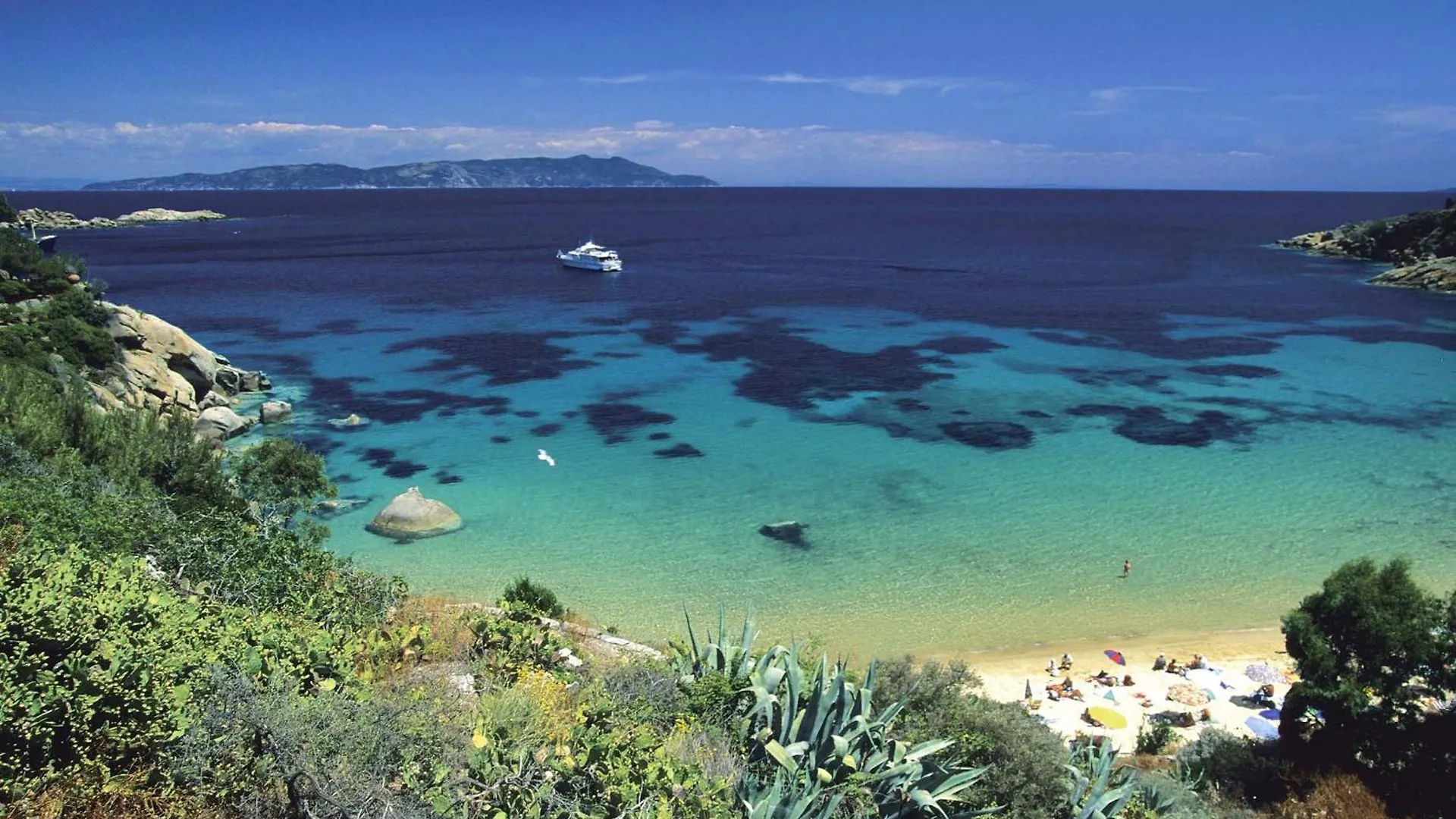 Villa Calypso 8 Pax, By Villasretreats Giglio Porto Italy